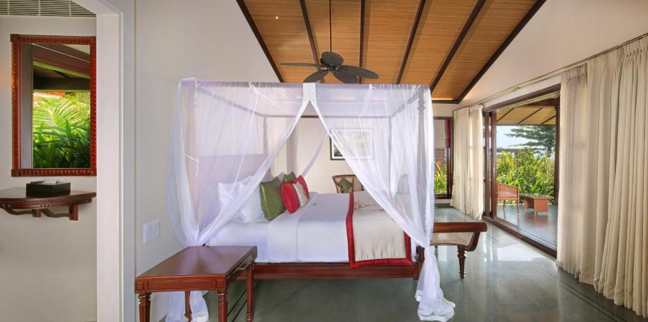 Niraamaya Wellness Retreats Backwaters And Beyond Kumarakom Exterior photo