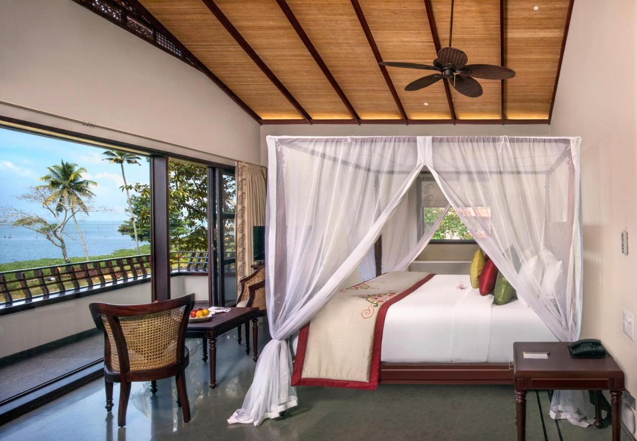 Niraamaya Wellness Retreats Backwaters And Beyond Kumarakom Exterior photo